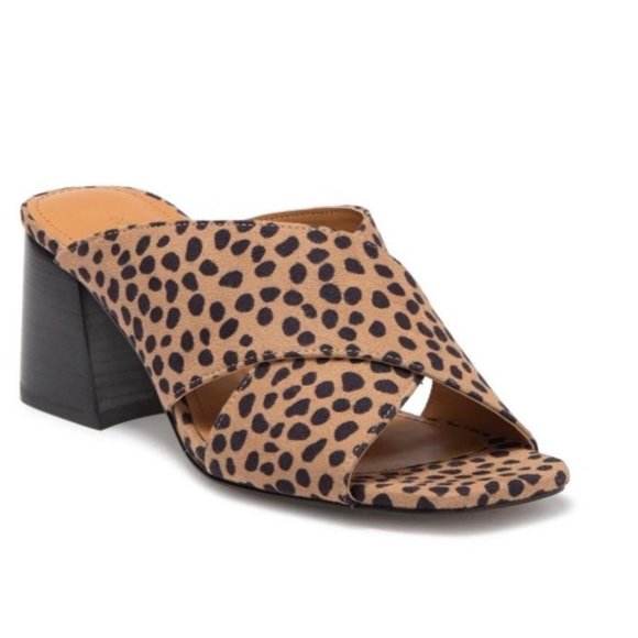 nine west leopard sandals
